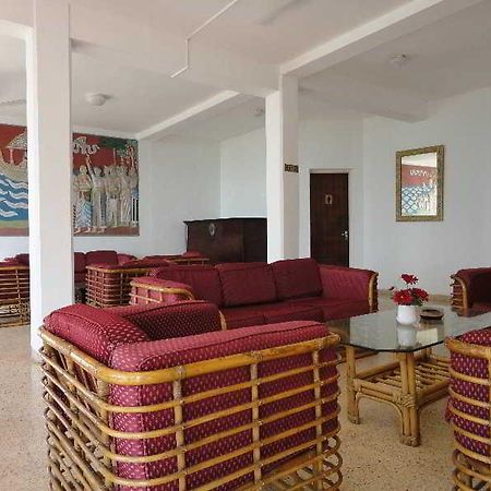 Bay Beach Weligama Esterno foto